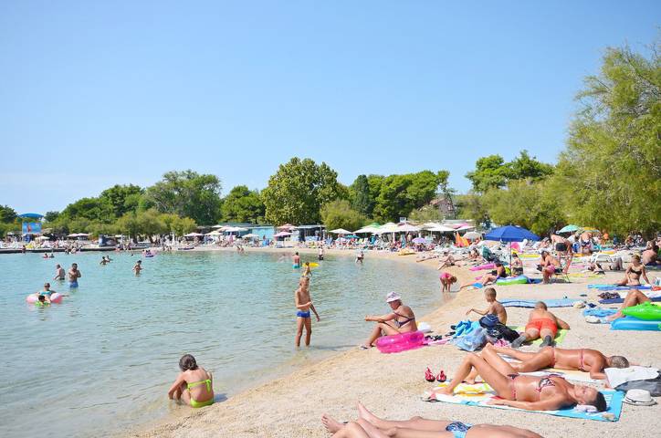 Ferienwohnung für 4 Personen, mit Terrasse in Vodice