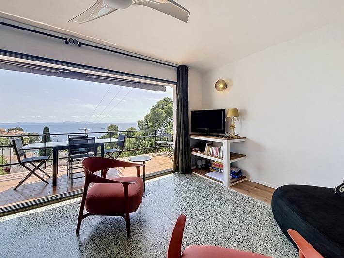Location de vacances pour 6 personnes, avec jardin dans Platja De Canyelles Petites