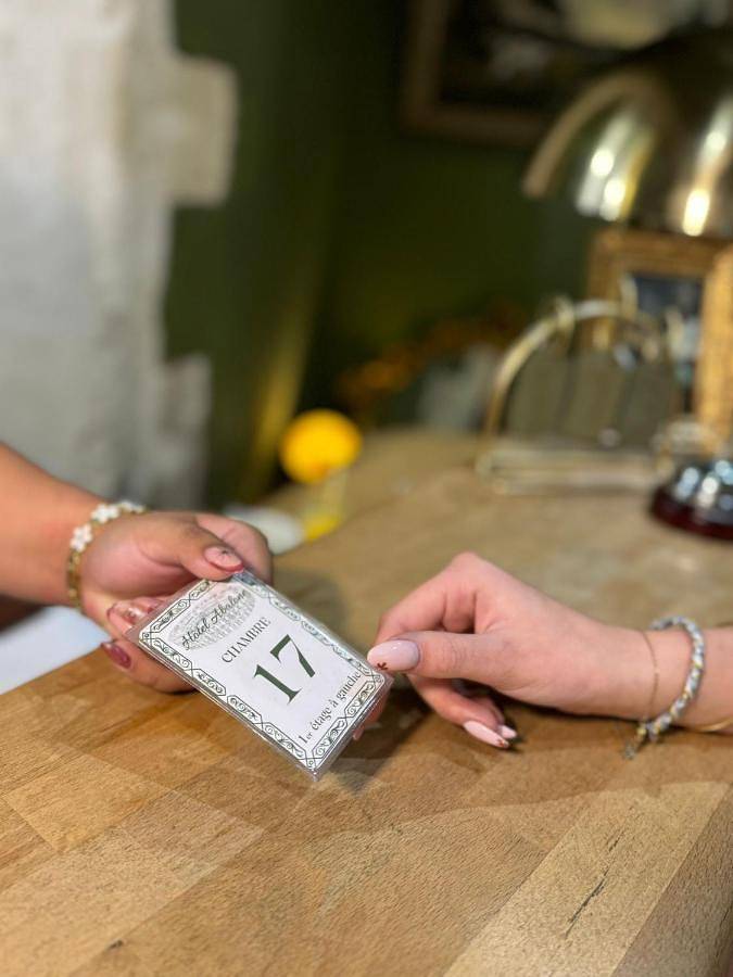 Hôtel pour 2 personnes, avec terrasse dans Gare De Nimes - 4
