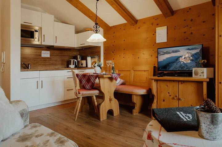 Ferienwohnung für 2 Personen, mit Garten, kinderfreundlich in Garmisch-Partenkirchen - 4