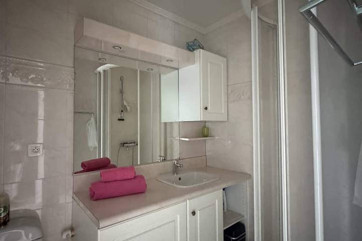 Gîte pour 4 personnes dans Port De Riou - 4