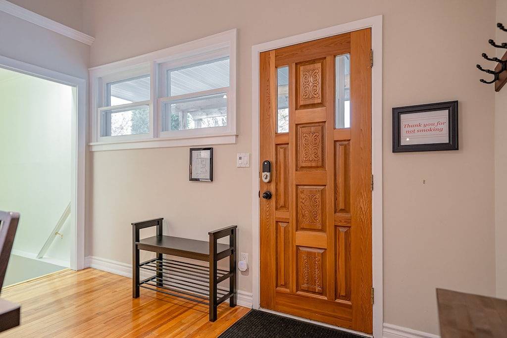 Nelles Cottage on the Park, Backs onto Park in Niagara-on-the-Lake, Niagara Fälle