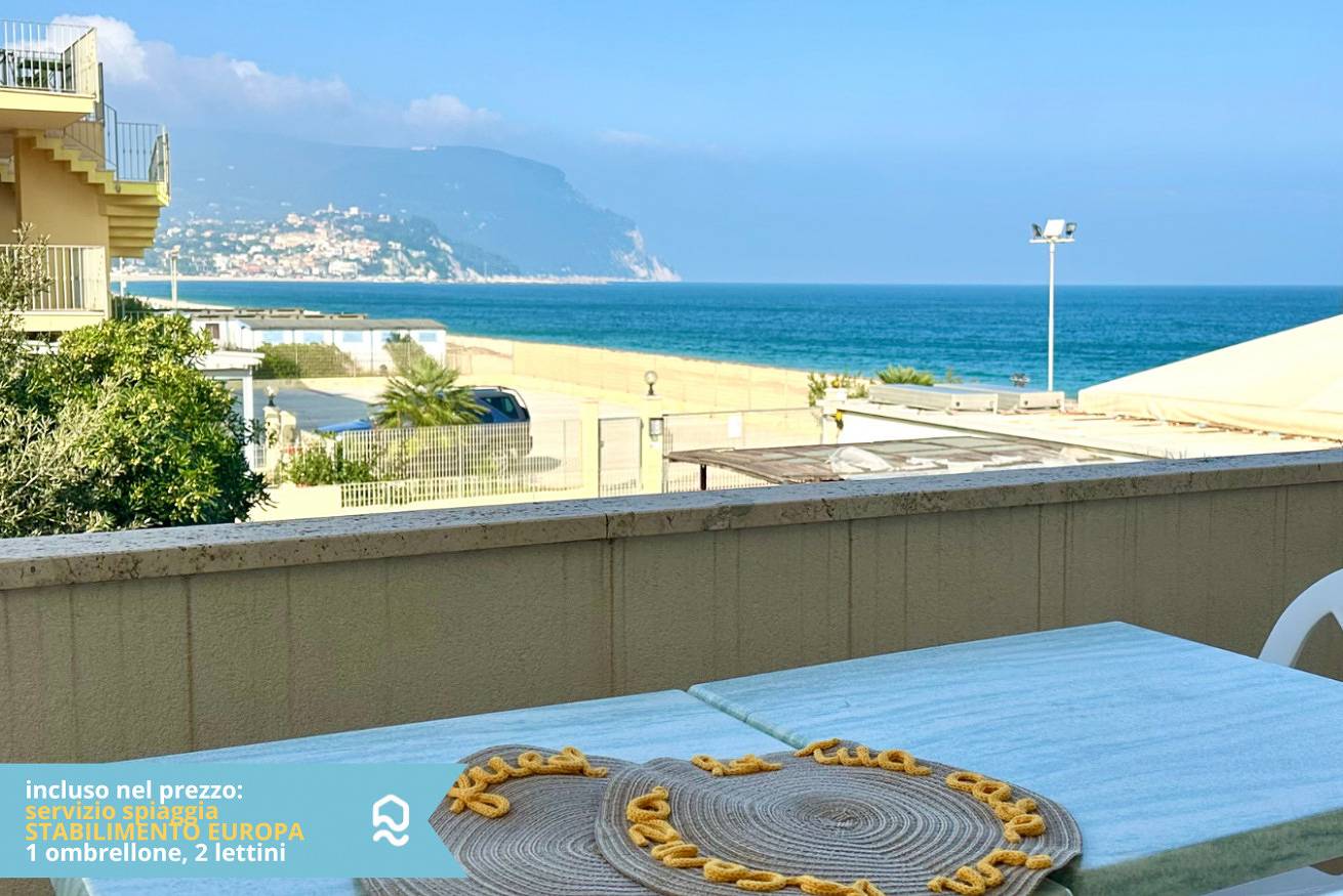 Apartamento entero, Rs320 - Marcelli, two-room apartment in seafront residence, beach included in Marcelli, Riviera del Conero