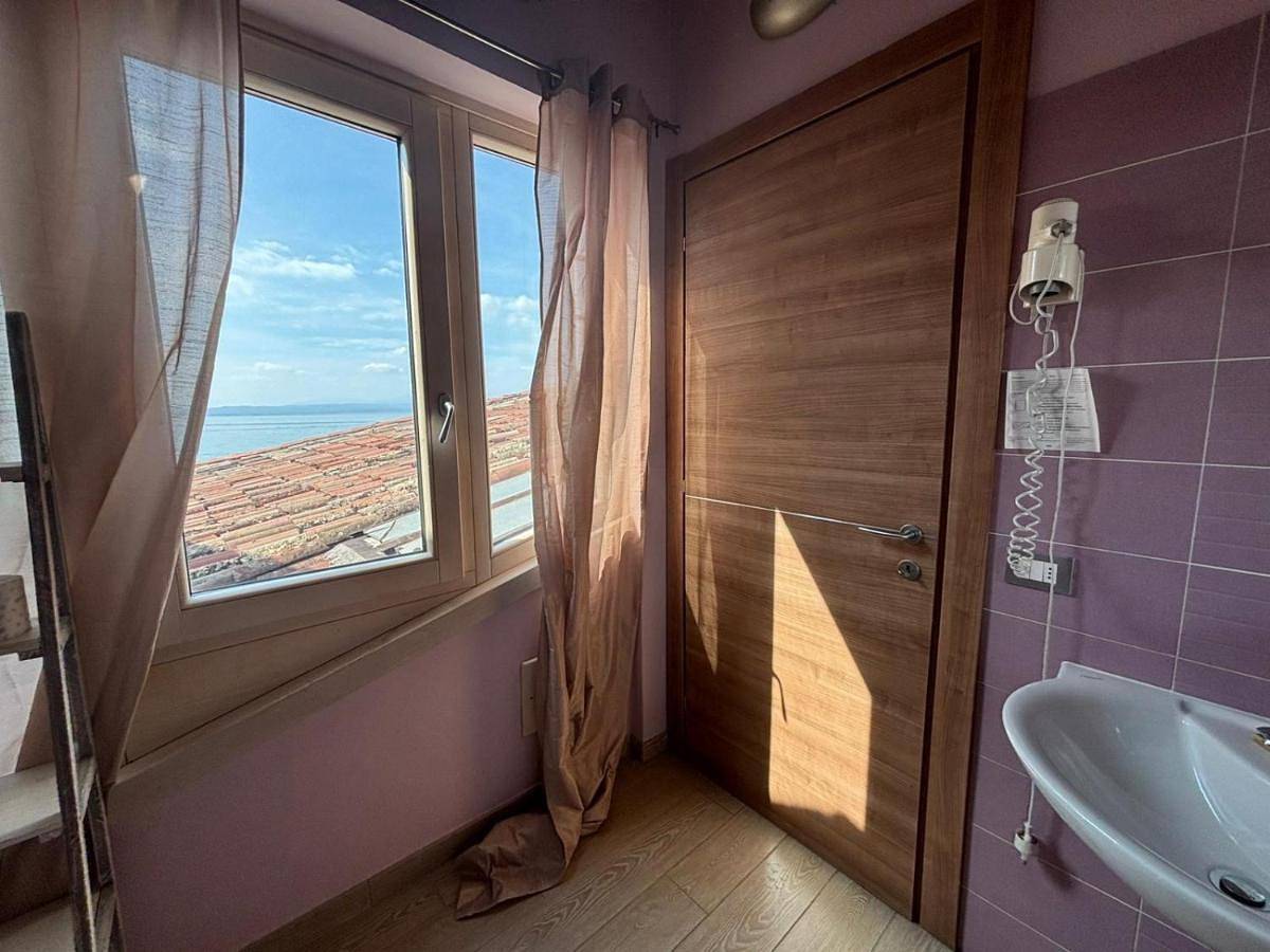 Oreste Suite in Lazise, Gardasee-Berge