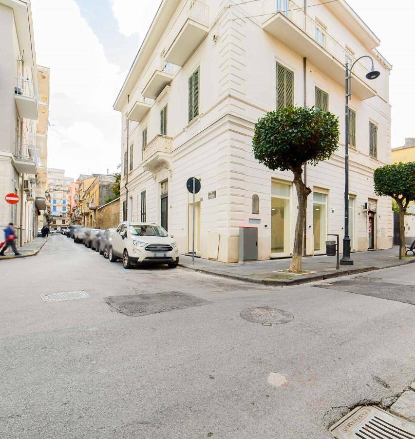 Large Double Room in Nocera Inferiore, Costa tirrenica Campania