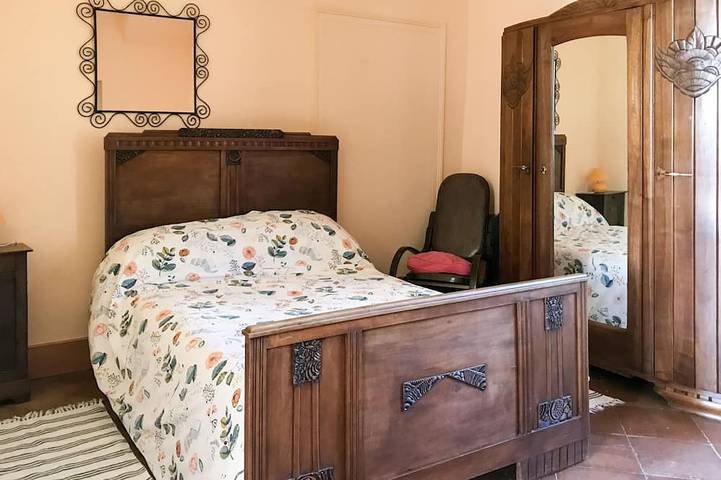 Location de vacances pour 8 personnes, avec jardin et piscine, animaux acceptés à Lalandusse - 4