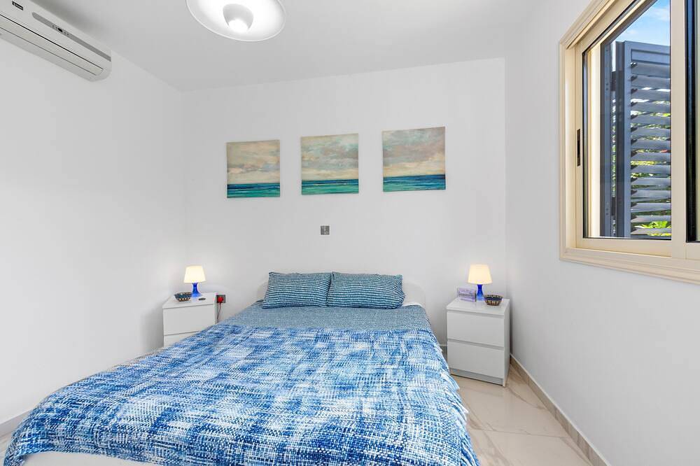 Villa Latchi Marina 21 -  a villa that sleeps 6 guests  in 3 bedrooms in Südzypern