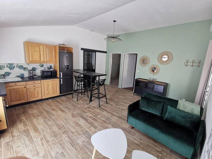 Gîte pour 4 personnes, avec vue et terrasse à Les Mées - 2