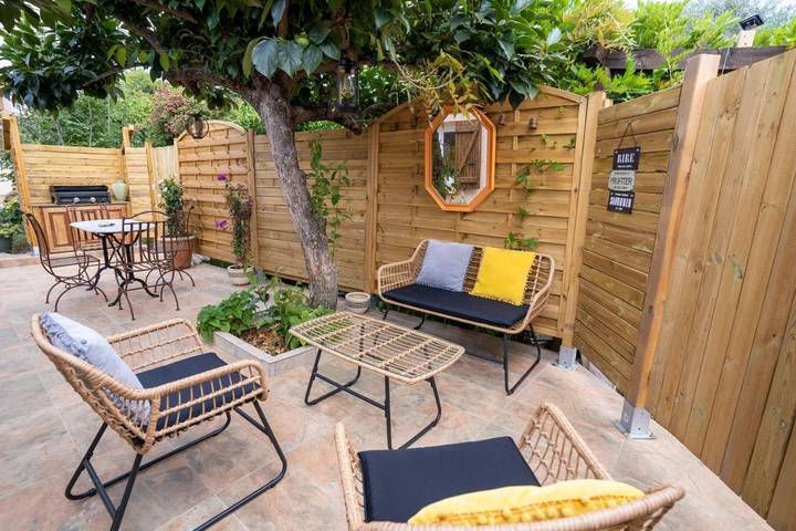 Location de vacances pour 2 personnes, avec jardin dans Folelli