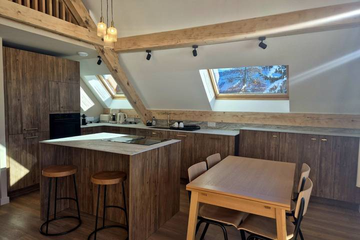 Chalet pour 6 personnes, avec jardin et balcon, adapté aux familles à Les Déserts - 3