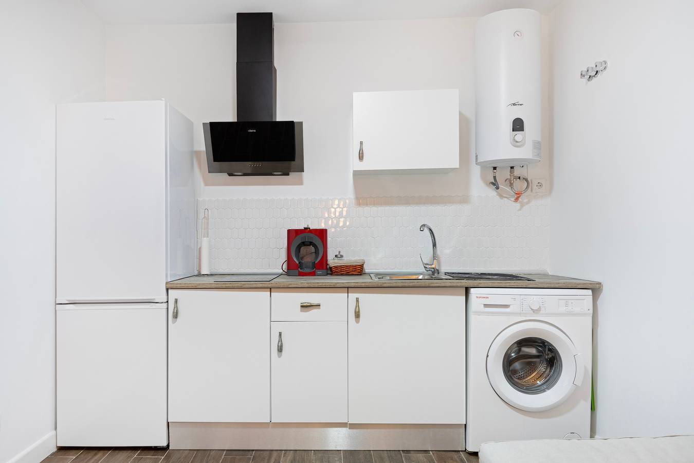 Appartement entier, Appartement 'Brianna' avec terrasse privée, Wi-Fi et climatisation in Jerez de la Frontera, Costa de la Luz