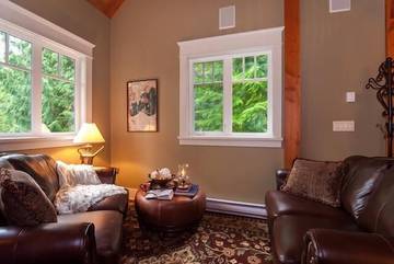 Bed And Breakfasts for 6 Guests in British Columbia, Canada, Picture 1