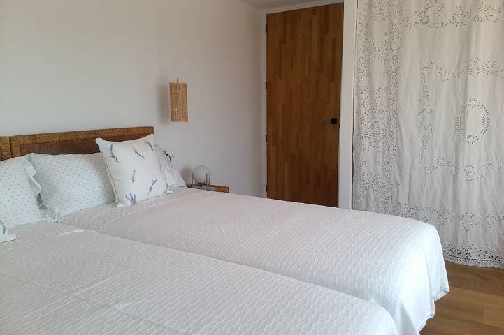 Ferienhaus für 6 Personen, mit Balkon und Garten in Cadaques - 4