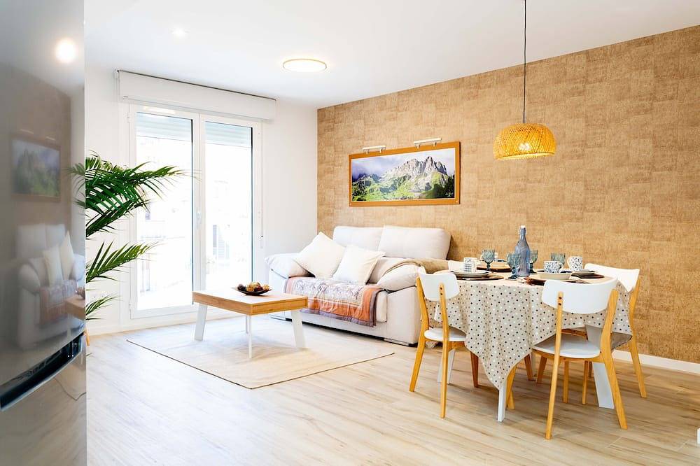 Ganze Wohnung, Alquibla Apartment in Huesca, Huesca Provinz