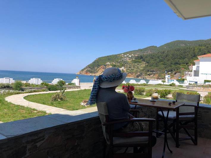 Appart’hôtel pour 2 personnes, avec Balcon et Terrasse ainsi que Jardin et Piscine