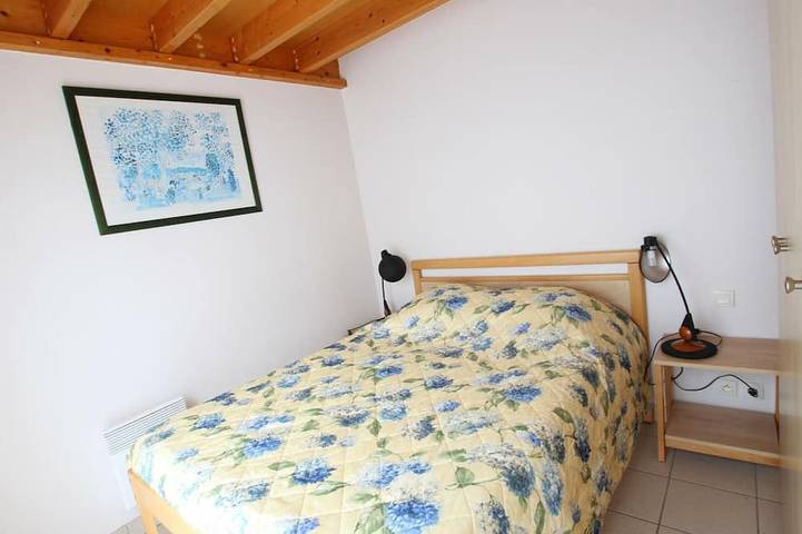 Gîte pour 6 personnes, avec jardin dans Biville - 2