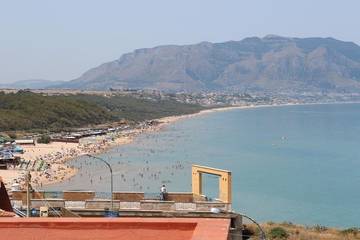 Holiday Apartment for 7 People in Balestrate, Palermo Province, Photo 2