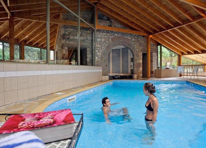 Hôtel pour 2 personnes, avec Balcon et Terrasse ainsi que Jacuzzi et Jardin