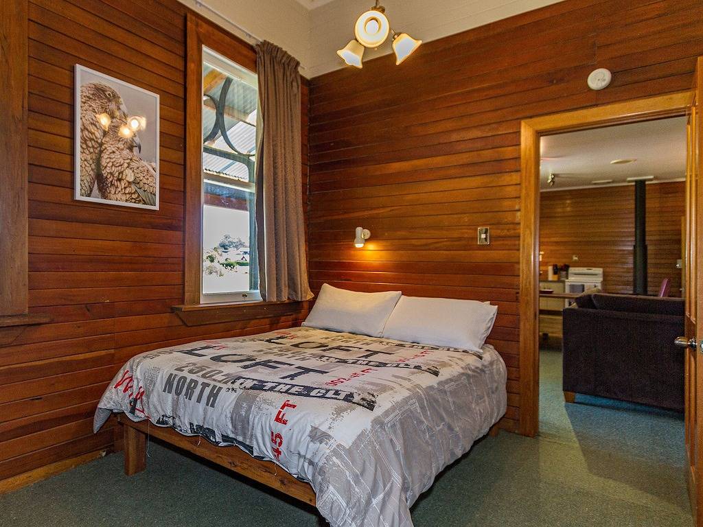 The Station - Ohakune Holiday Home in Ohakune, Ruapehu District
