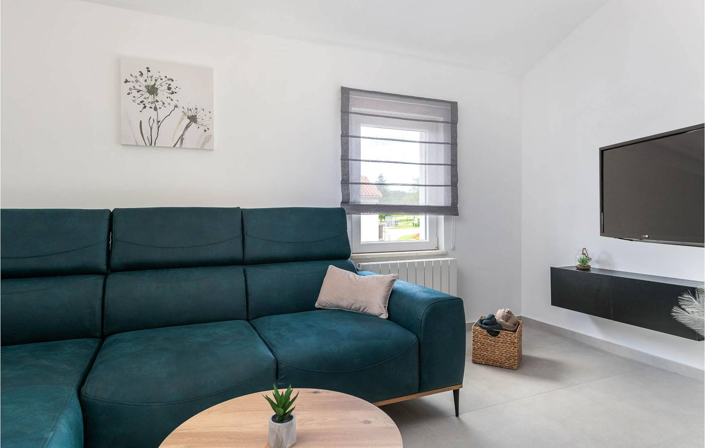 Ganze Ferienwohnung, Gemütlich, 2 km von Melnica entfernt: Modernes Apartment mit Pool, Terrasse und WLAN in Barban, Südküste Istrien