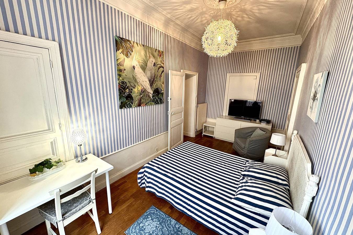 Appartement entier, Appartement lumineux plein de charme in Nantes, Région de Nantes