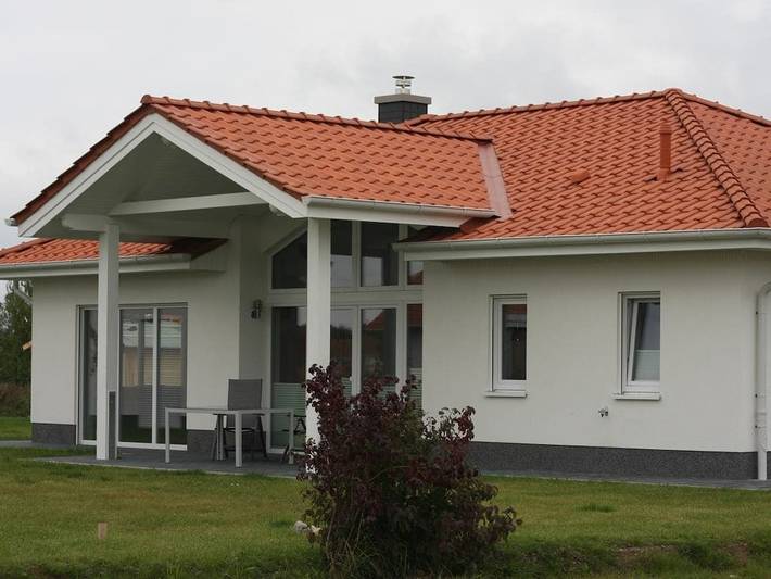 Villa für 4 Personen, mit Terrasse und Garten an der Ostsee - 2