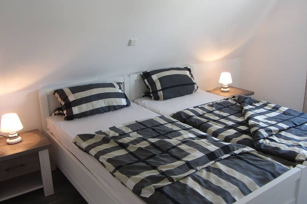 Familienfreundliches Ferienhaus, Strandnähe, Haustiere erlaubt, für 2-6 Pers. in Wremen, Cuxland