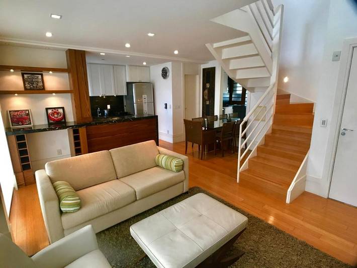 Casas e apartamentos de temporada para 5 pessoas, com jardim e sauna e ainda piscina and vista, com animais de estimação em Vila Andrade