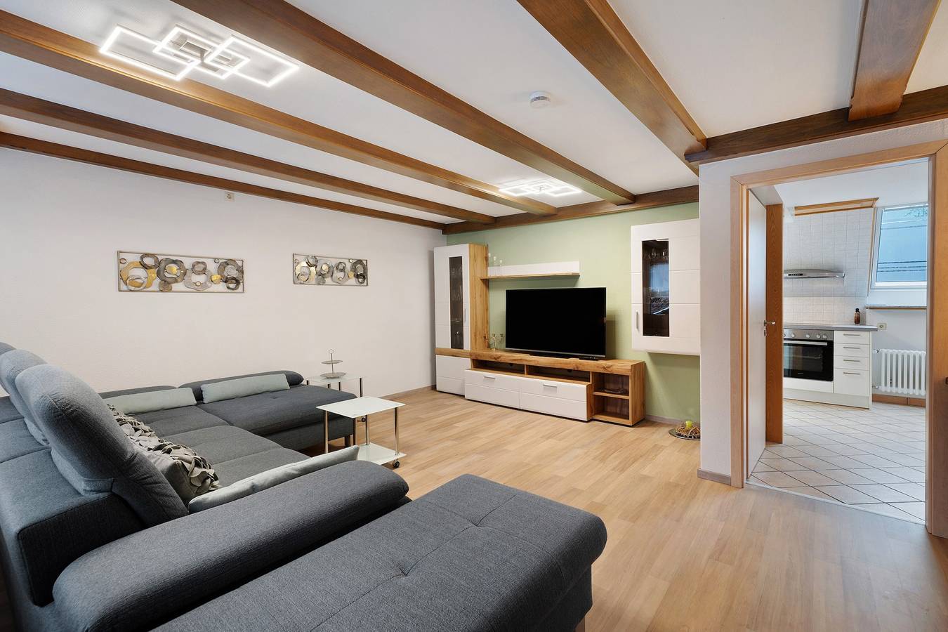 Ganze Wohnung, Ferienwohnung 'Maisonette' mit gemeinsamer Terrasse, Balkon und Wi-Fi in Endingen, Kaiserstuhl