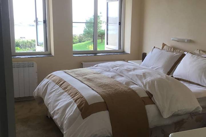 Location de vacances pour 8 personnes, avec balcon et jardin dans Schull - 3