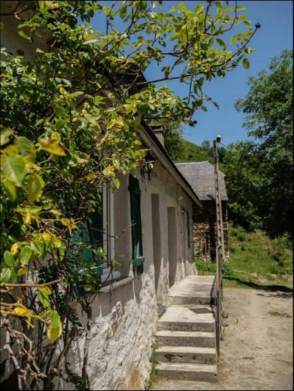 Location de vacances pour 10 personnes, avec terrasse ainsi que vue et jardin, animaux acceptés à Arreau - 2