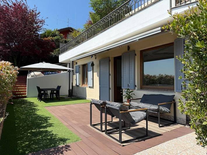 Appartamento per 4 persone, con terrazza e panorama, con animali domestici in Alzano Lombardo