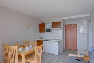 Holiday Rental for 5 People in La Tranche-sur-Mer, Vendée, Photo 1