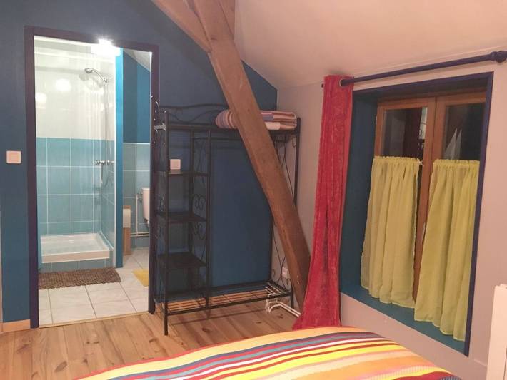 Location de vacances pour 2 personnes, avec jardin ainsi que vue et terrasse à Brassy - 4