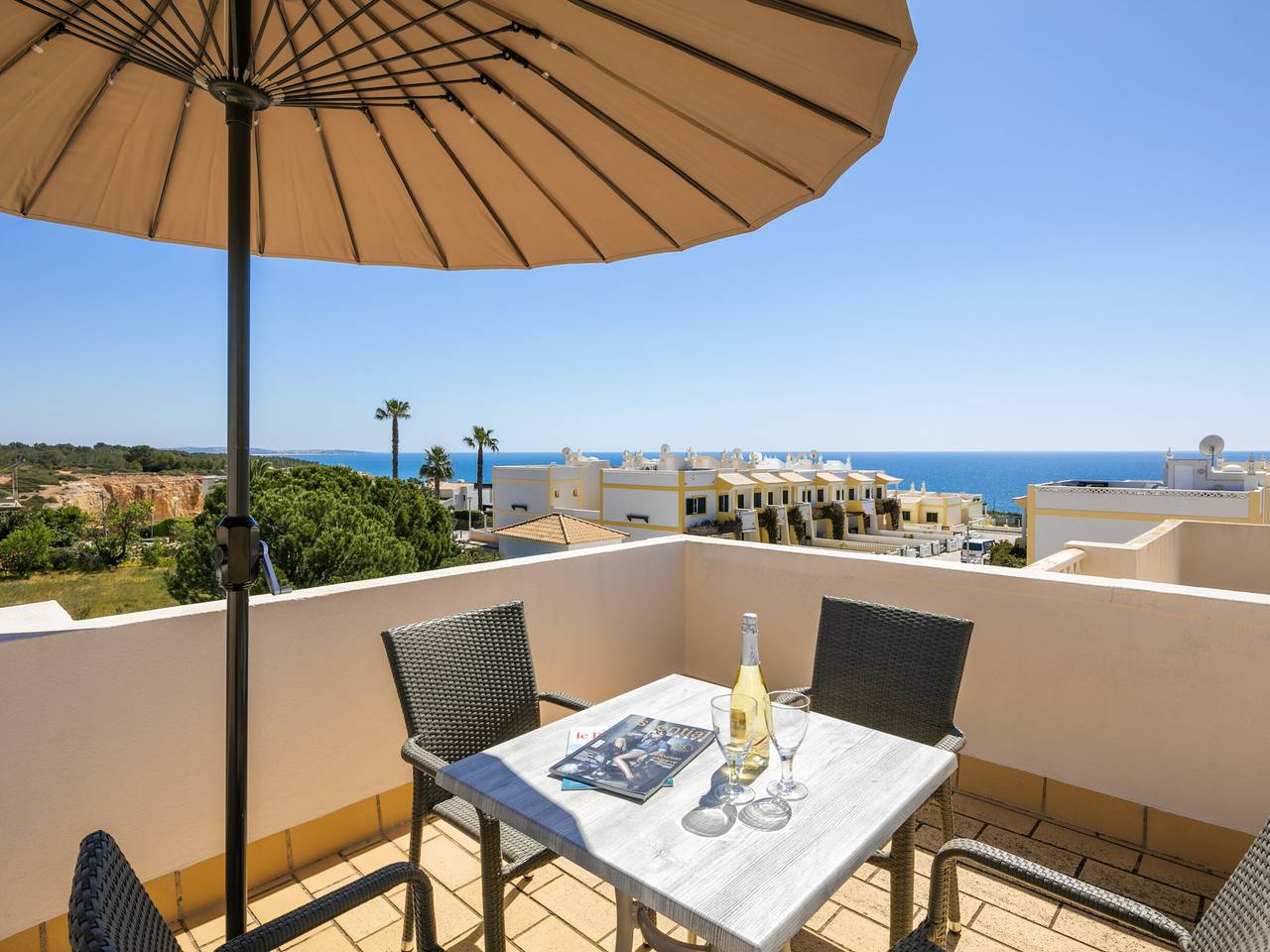 Modernes Haus mit Meerblick - 4 Pers. in Lagoa, Faro Distrikt