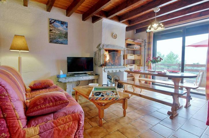 Gîte pour 3 personnes, avec jardin à Ouzous - 2