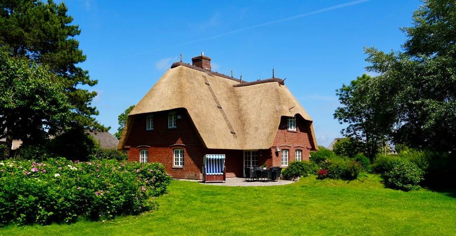 Ferienhaus für 6 Personen, mit Sauna und Terrasse sowie Garten in Archsum
