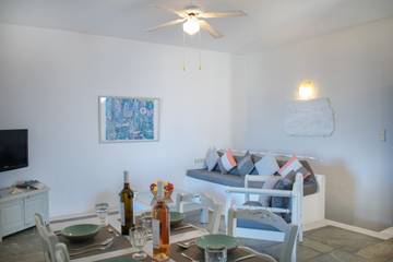 Villa for 6 People in Paros, Paros Regional Unit, Photo 4