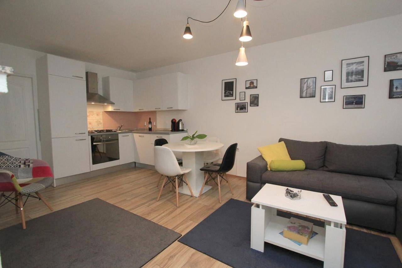 Ganze Wohnung, Apartment in Gospitsch, Lika-Senj