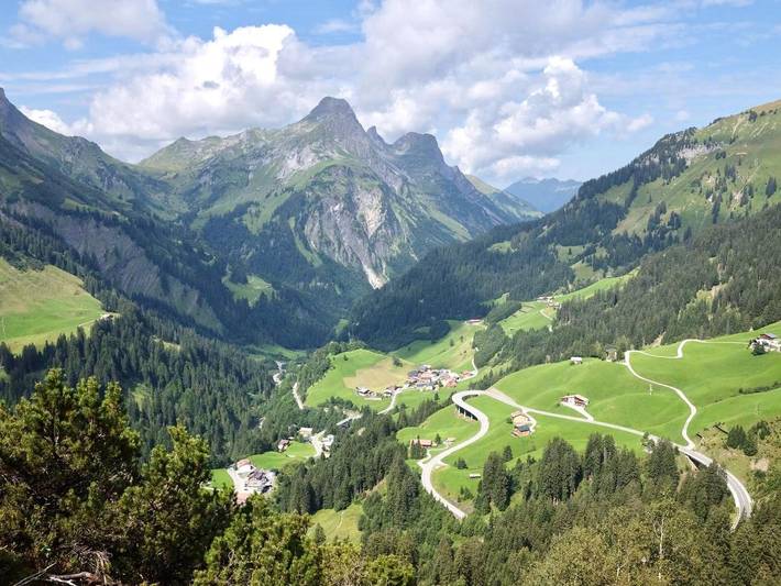 Ferienwohnung für 3 Personen, mit Balkon und Garten sowie Pool und Sauna, kinderfreundlich in Schröcken - 3