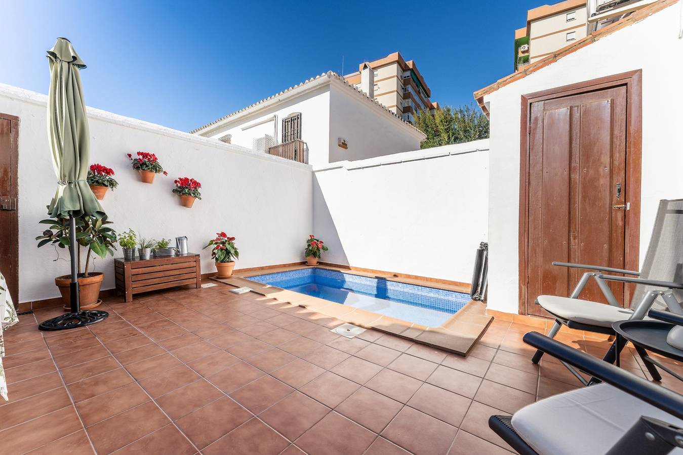 Holiday Home "Casa Pueblo Lopez" with Private Pool, Terrace, Air Conditioning & Wi-Fi in Fuengirola, Costa del Sol