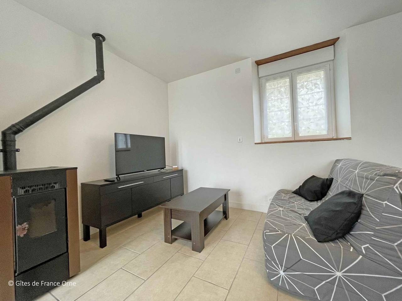 Gîte lumineux rénové avec animaux acceptés, parking et Wifi en Suisse Normande in Saint-Pierre-du-Regard, Région d'Argentan