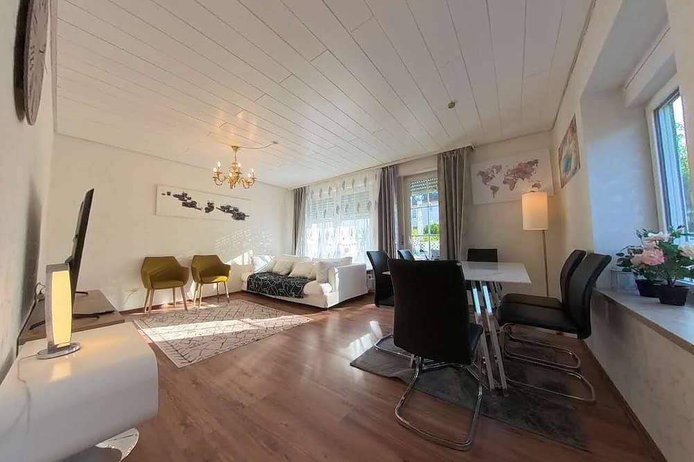 Stilvolles Haus mit Garten – ideal für Gruppen & Familien in Dreieich, Landkreis Offenbach