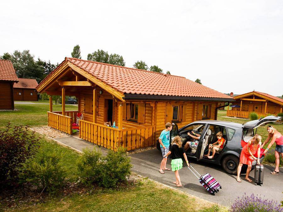 Camping La Tour Du Stock - Insolite 4 personnes - Chênes in Langatte, Sarrebourg