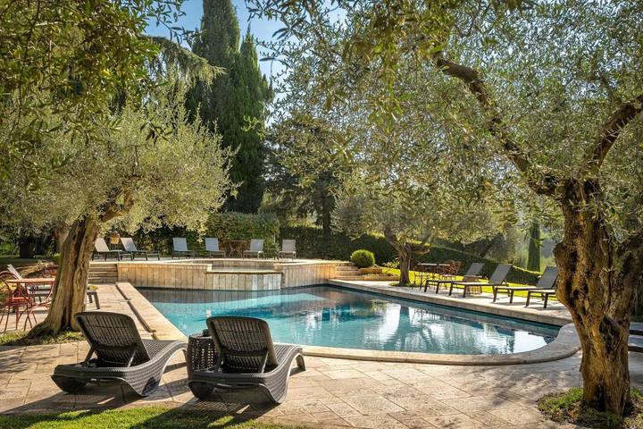 Casa de familia para 3 personas, con jardín y piscina además de sauna y jacuzzi - 1