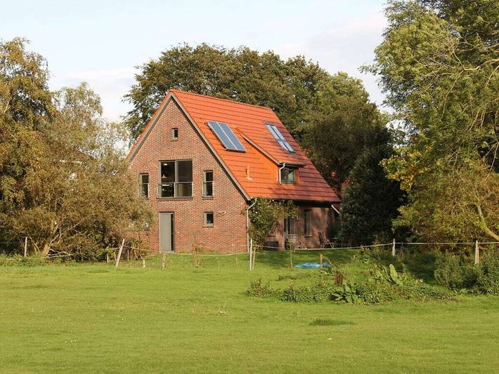 Ferienhaus für 4 Personen, mit Terrasse und Garten in Detern - 3