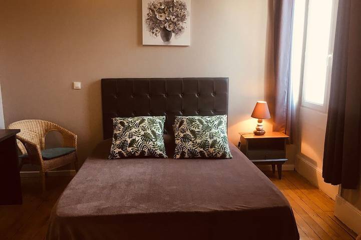 Chambre d’hôte pour 4 personnes, avec Jardin à Écueillé
