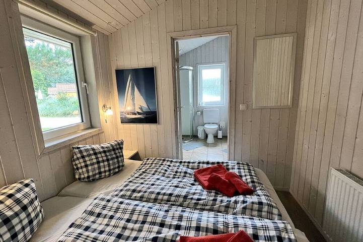 Ferienwohnung für 4 Personen, mit Pool und Sauna sowie Terrasse und Garten in Ahrensburg - 4
