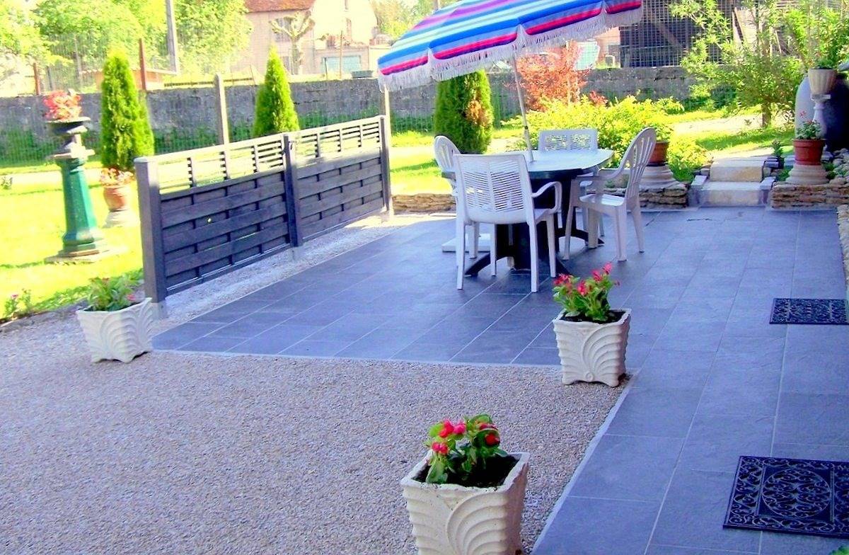 Gîte à Pont-de-Poitte, Pays des Lacs, pour 2 personnes in Pont-de-Poitte, Jura