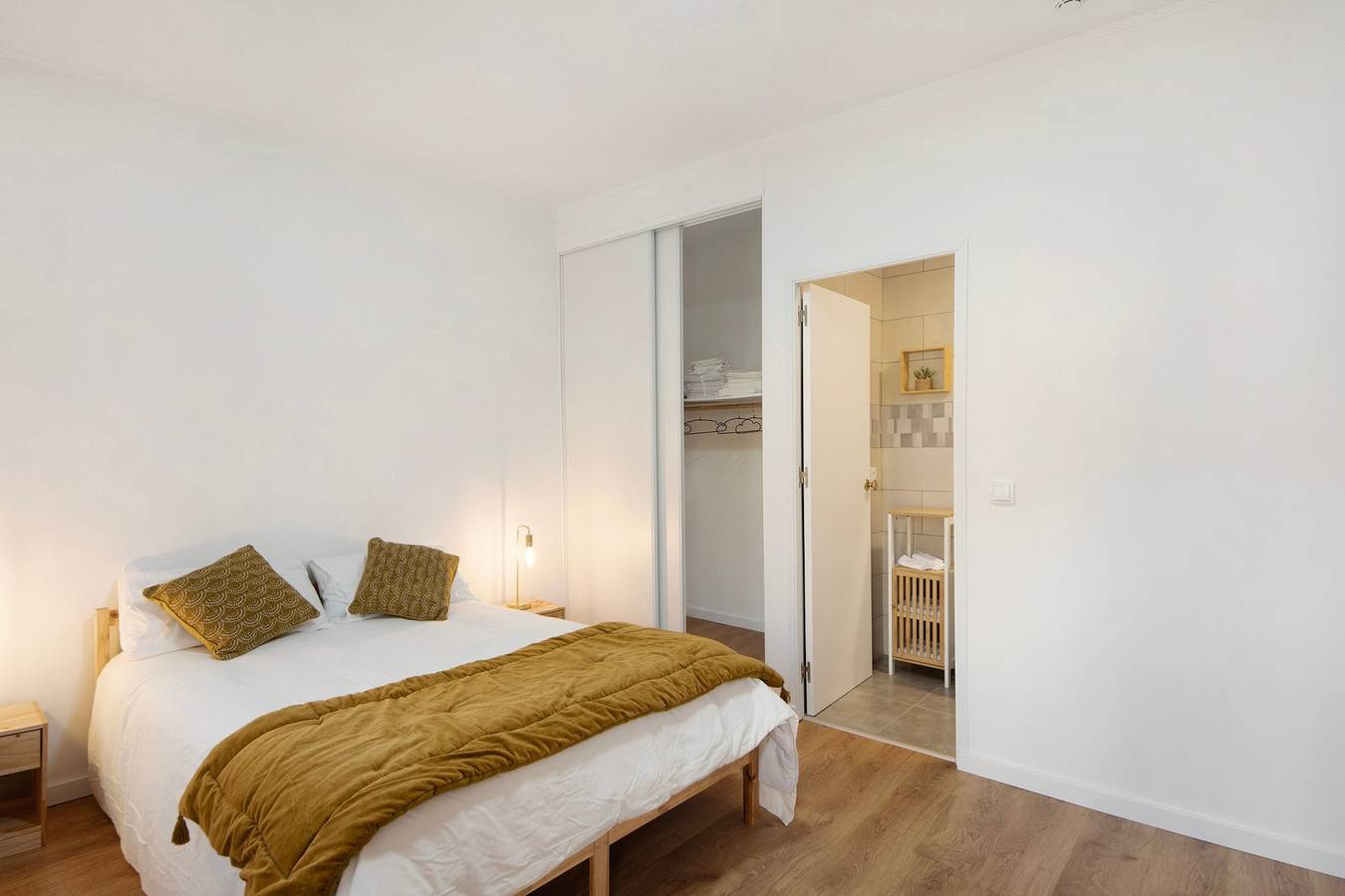 Kamer 'Quarto 4 Piso Superior - Quinta Df' met uitzicht op de bergen, foto 9